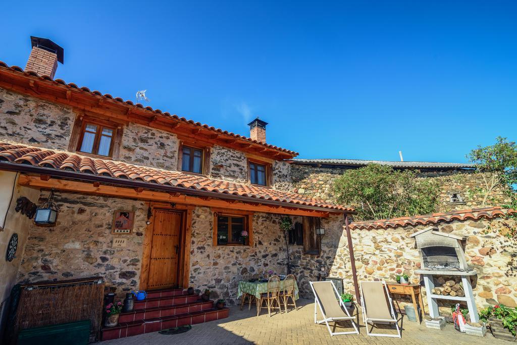 Casa Rural Entre Valles Benllera Exterior photo